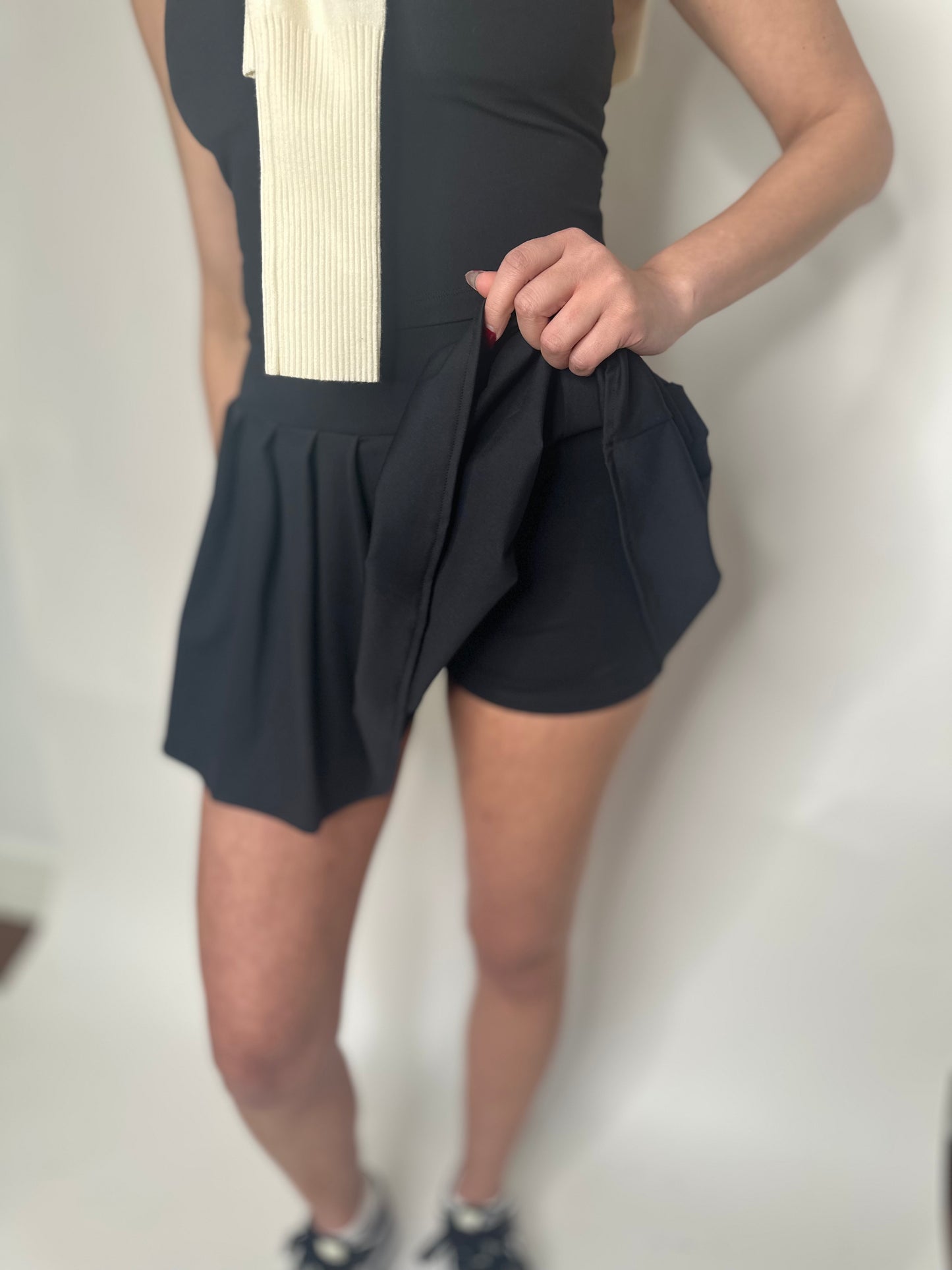 GRACE SKORT