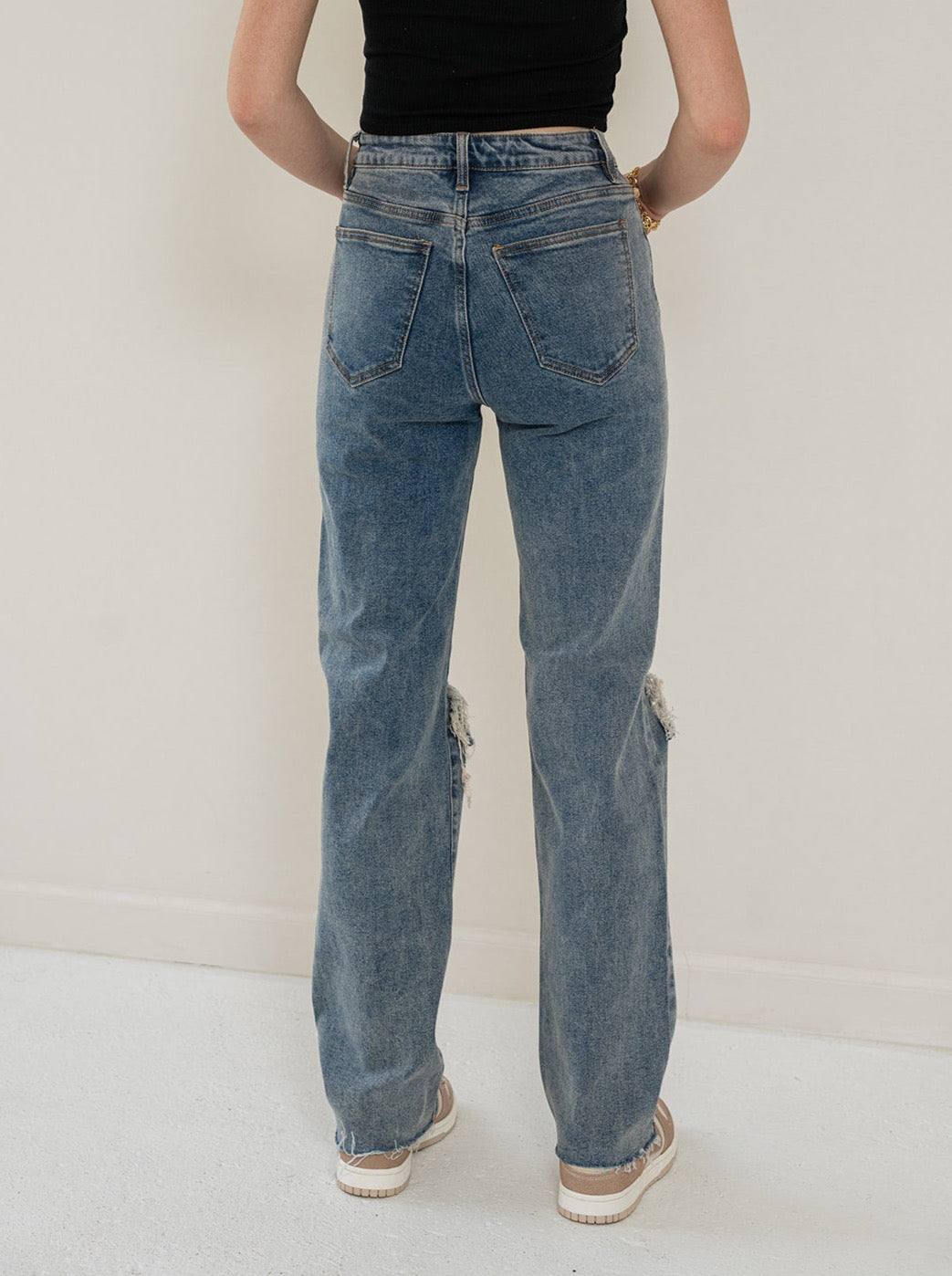 AVERY DENIM JEANS