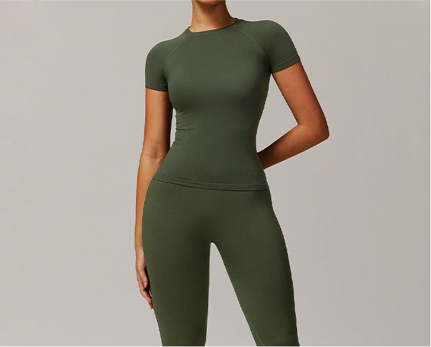 DIANA TOP